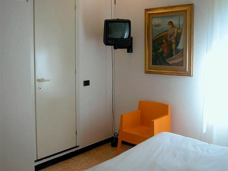 Affittacamere Tonino Basso Vernazza Ruang foto